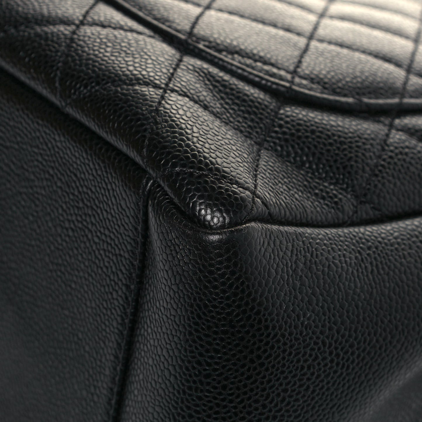 Caviar Quilted Grand Shopping Tote GST Black