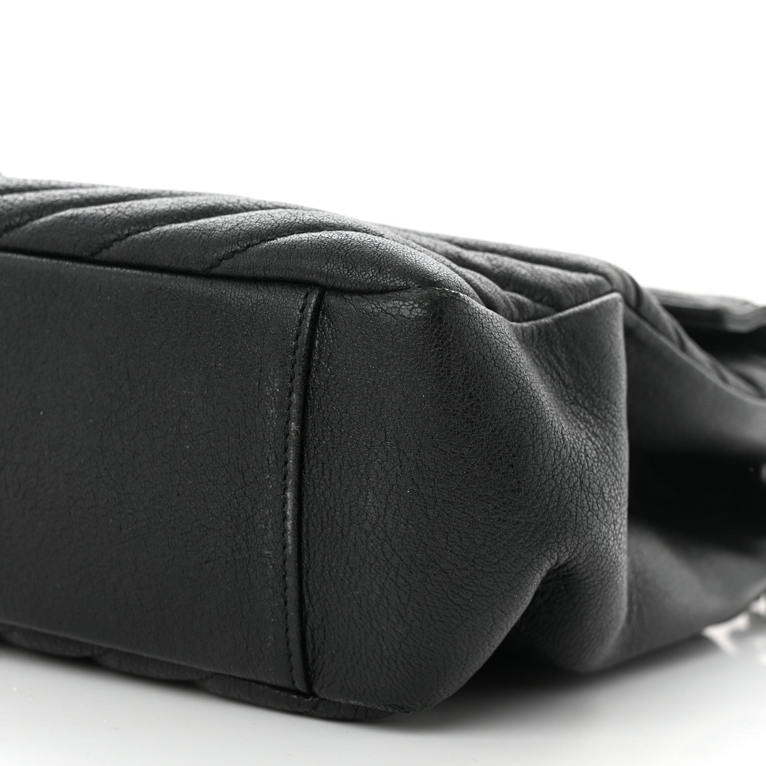 Saint Laurent Sheepskin Matelasse Chevron Monogram Large College Satchel Black 10 of 15