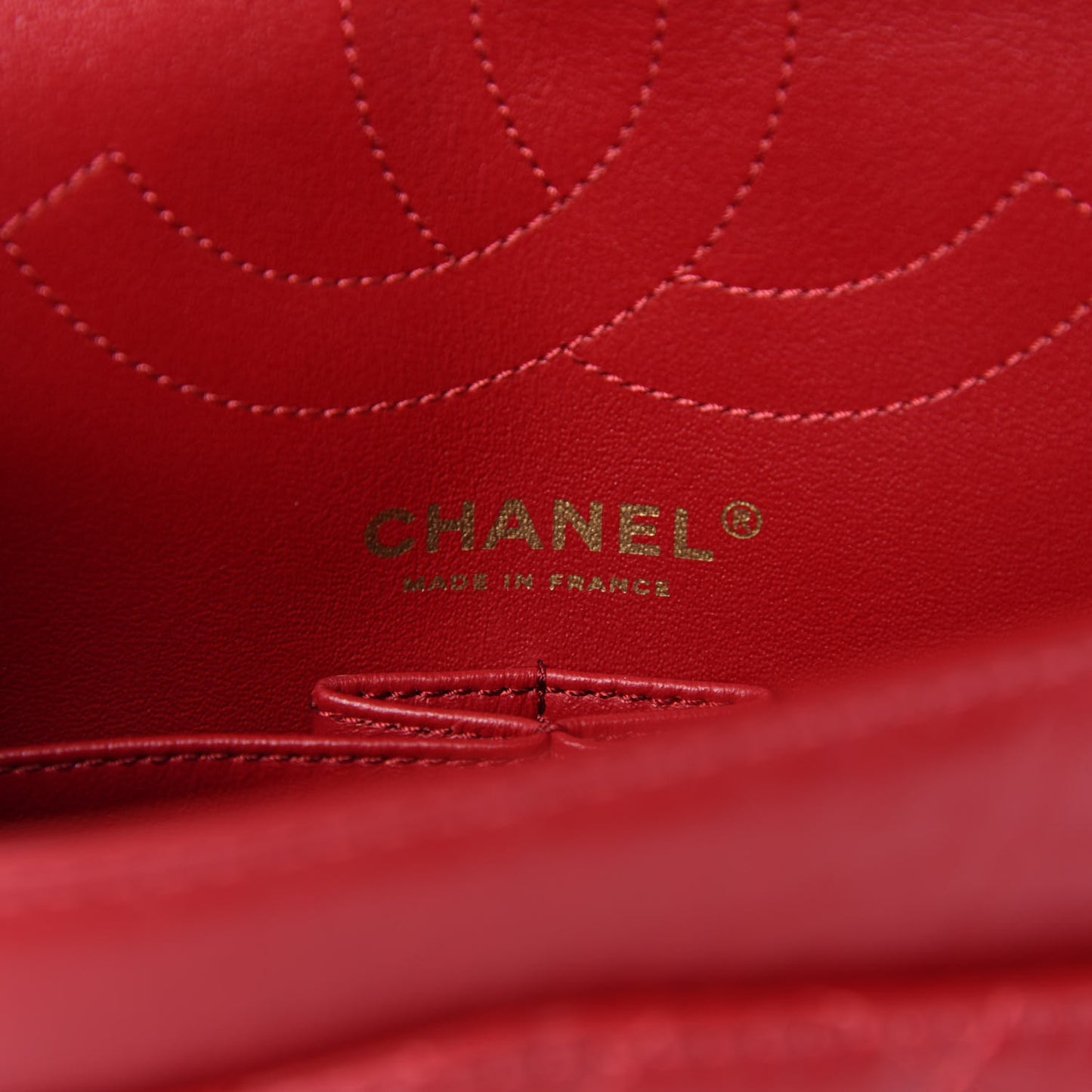 Aged Calfskin Quilted 2.55 Reissue 225 Flap Red