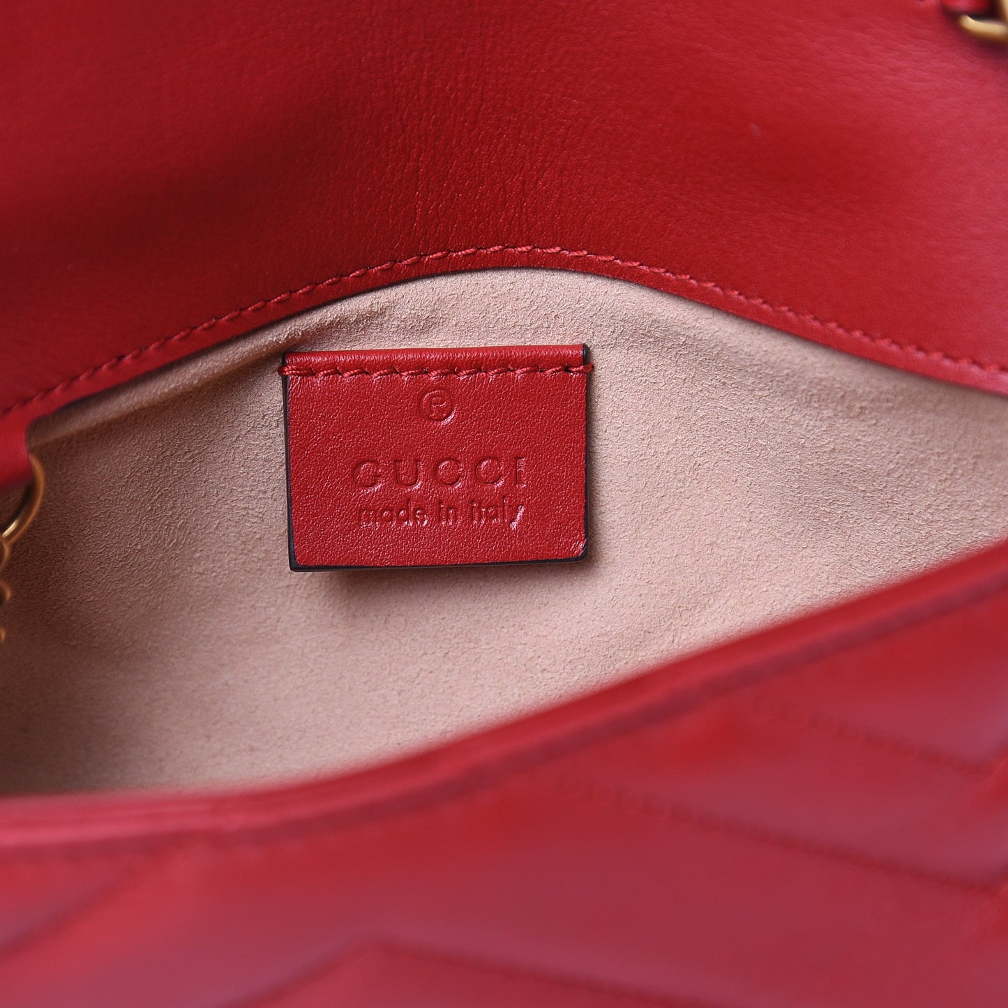 Calfskin Matelasse Super Mini GG Marmont Shoulder Bag Hibiscus Red