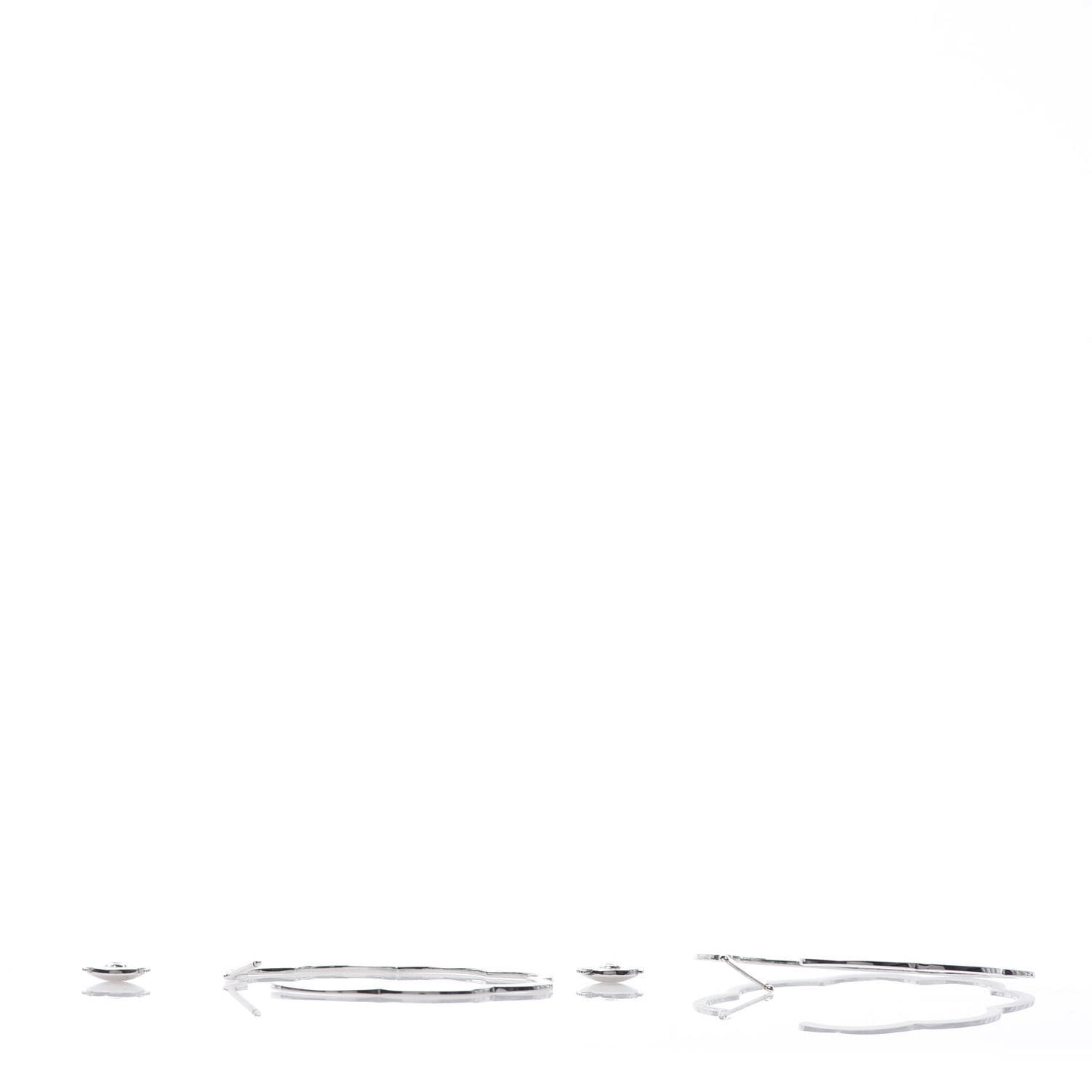 18K White Gold Large Profil de Camelia Hoop Earrings