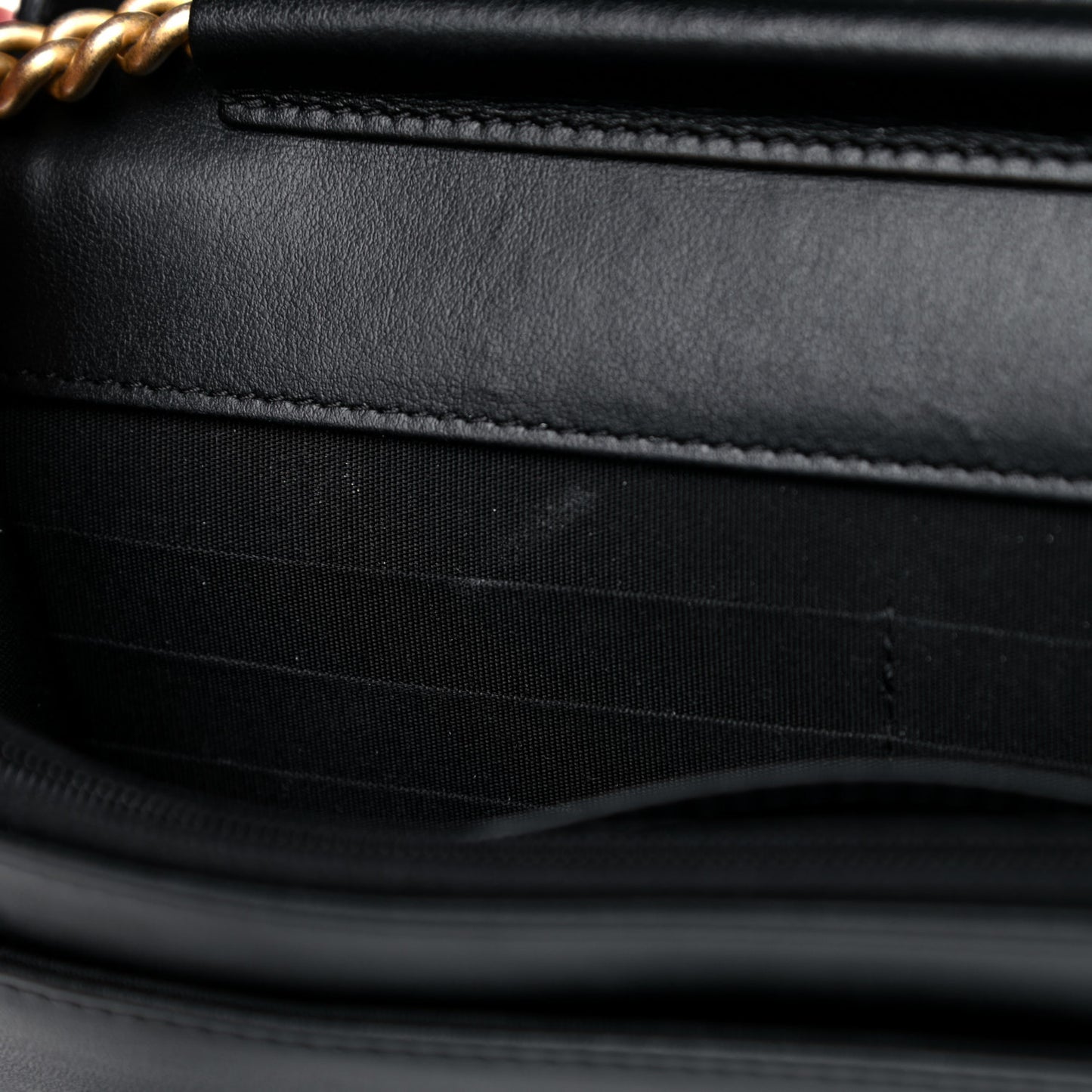 Caviar Quilted Boy Wallet On Chain WOC Black