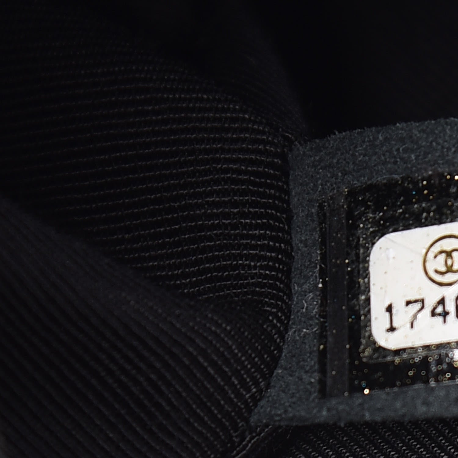 Chanel Iridescent Caviar Quilted Medium Boy Flap Black 7 of 11
