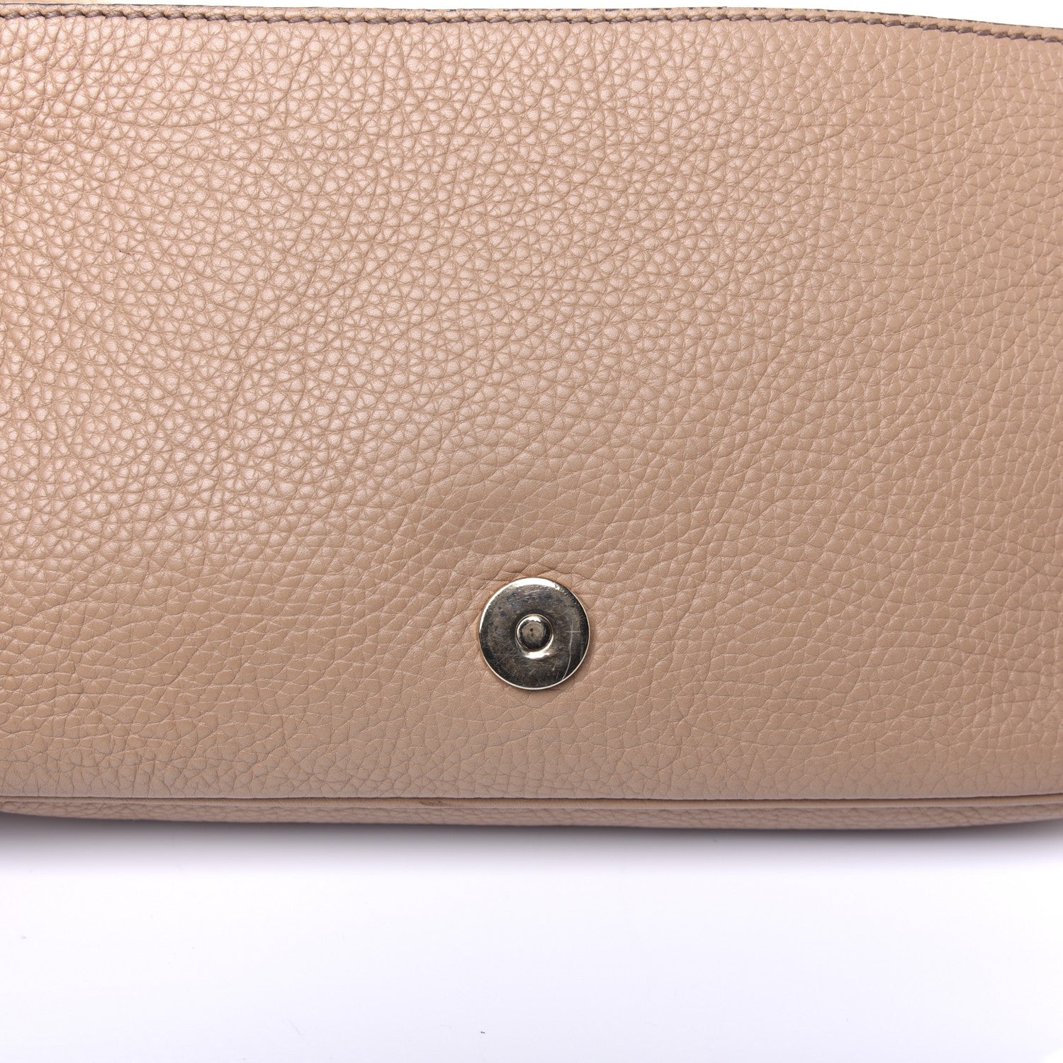 Gucci Pebbled Calfskin Medium Soho Flap Crossbody Camelia 14 of 23