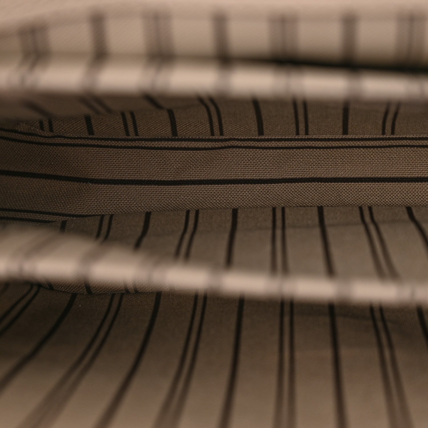 Louis Vuitton Empreinte Pochette Metis Tourterelle 6 of 11