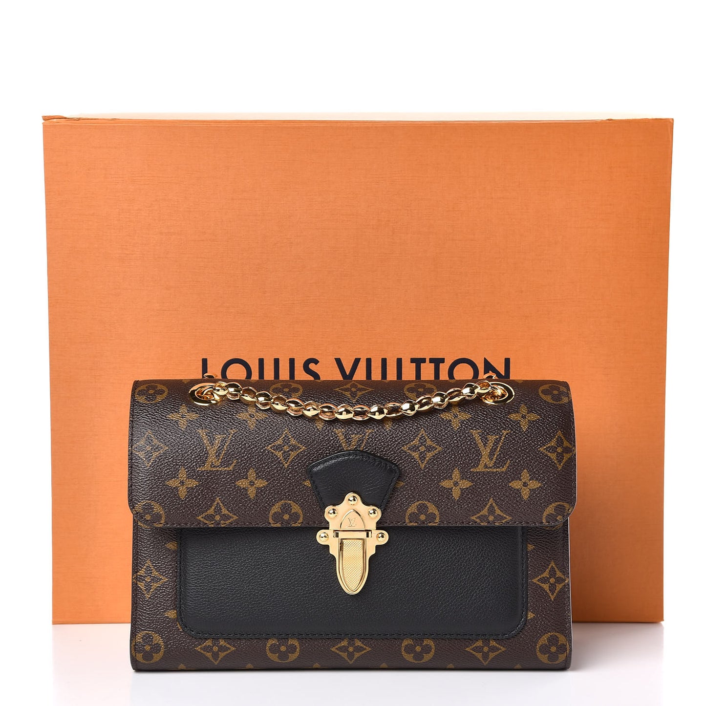 Monogram Victoire Black