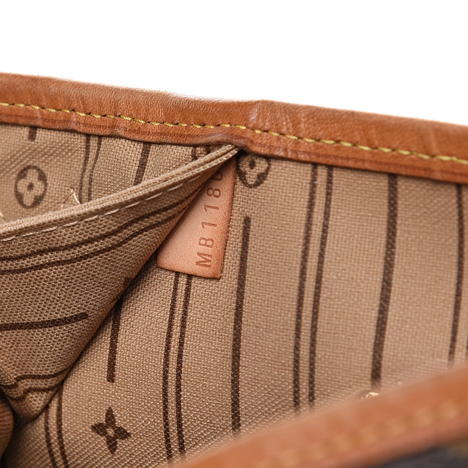 Louis Vuitton Monogram Neverfull MM 7 of 13