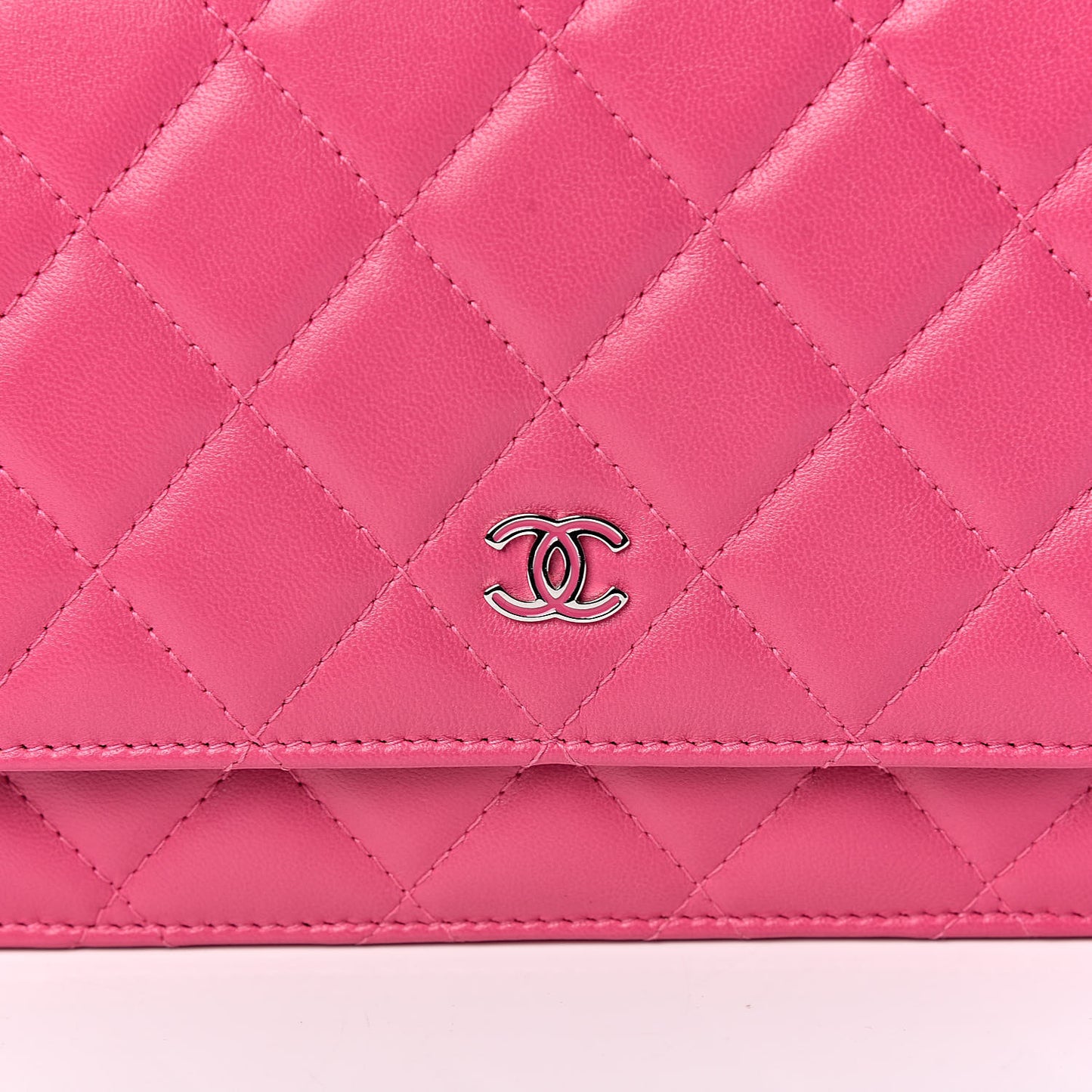Lambskin Quilted Wallet On Chain WOC Pink