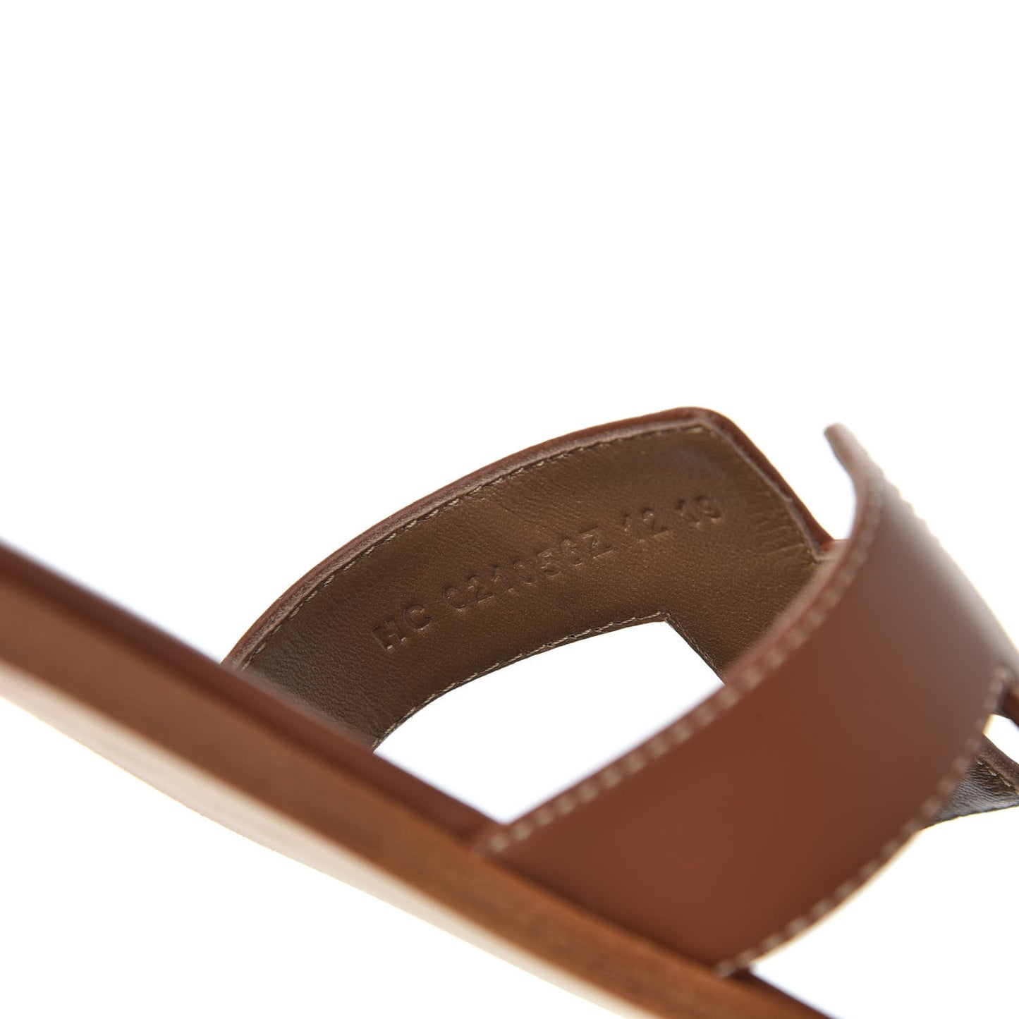 Box Calfskin Oran Sandals 37 Gold