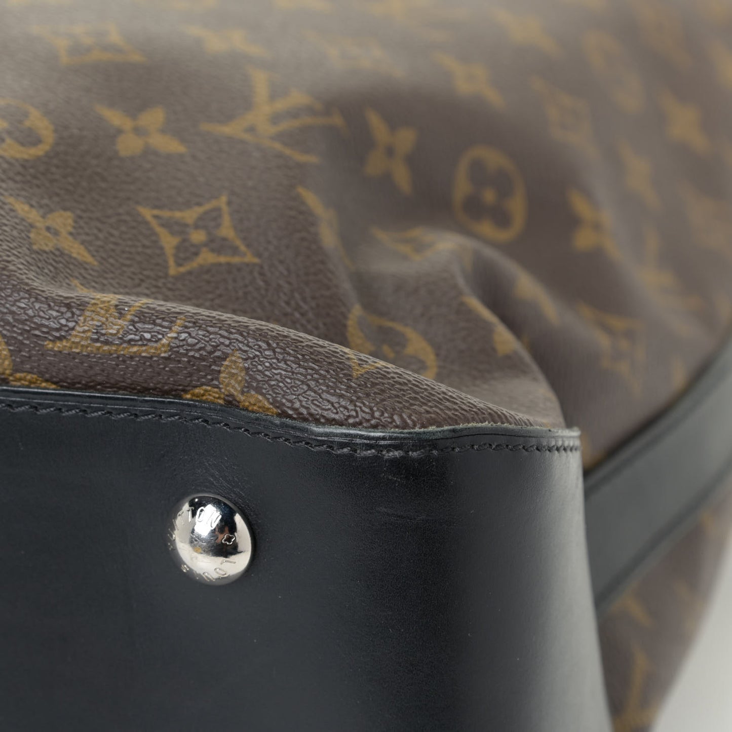 Monogram Macassar Davis