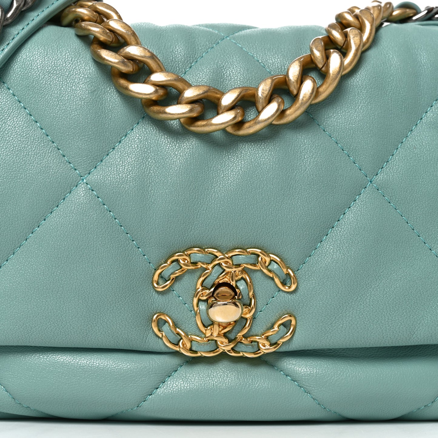 Goatskin Quilted Medium Chanel 19 Flap Light Blue
