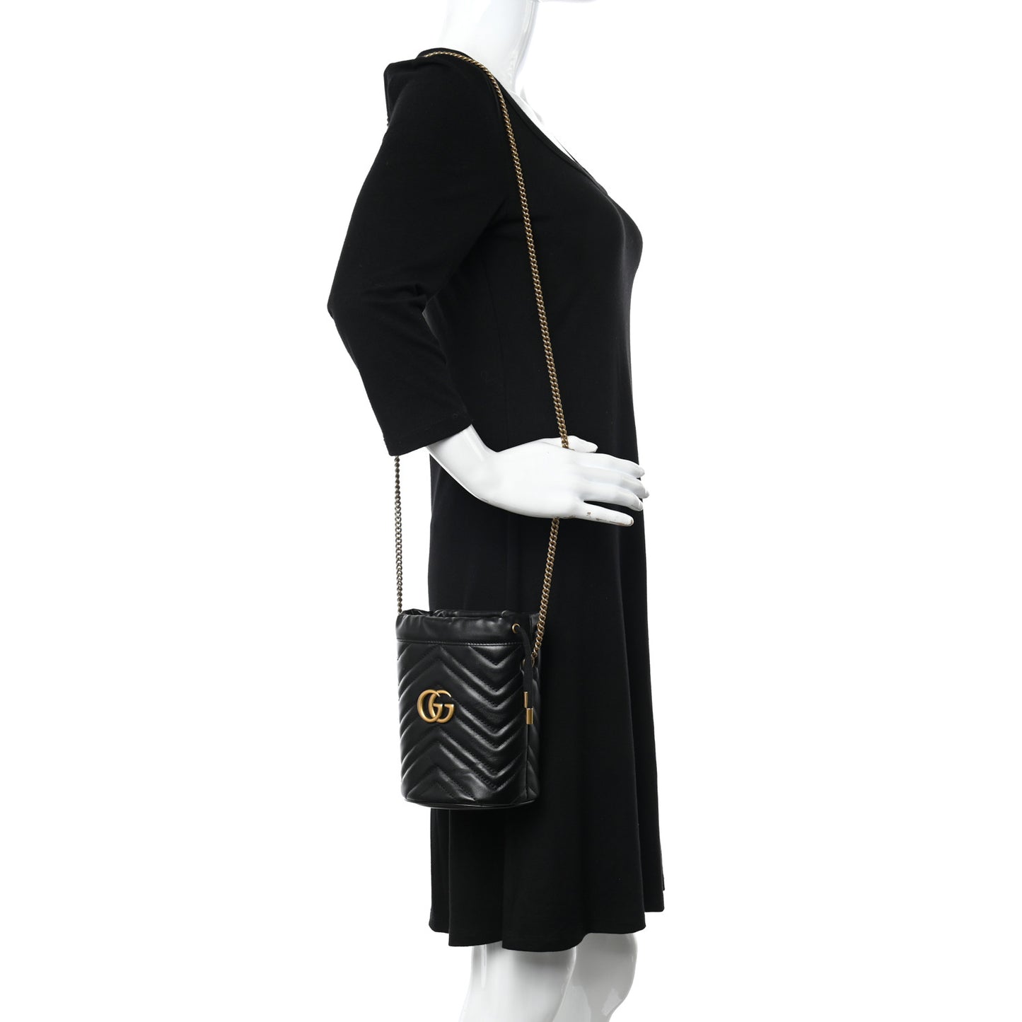 Calfskin Matelasse Mini GG Marmont 2.0 Bucket Bag Black