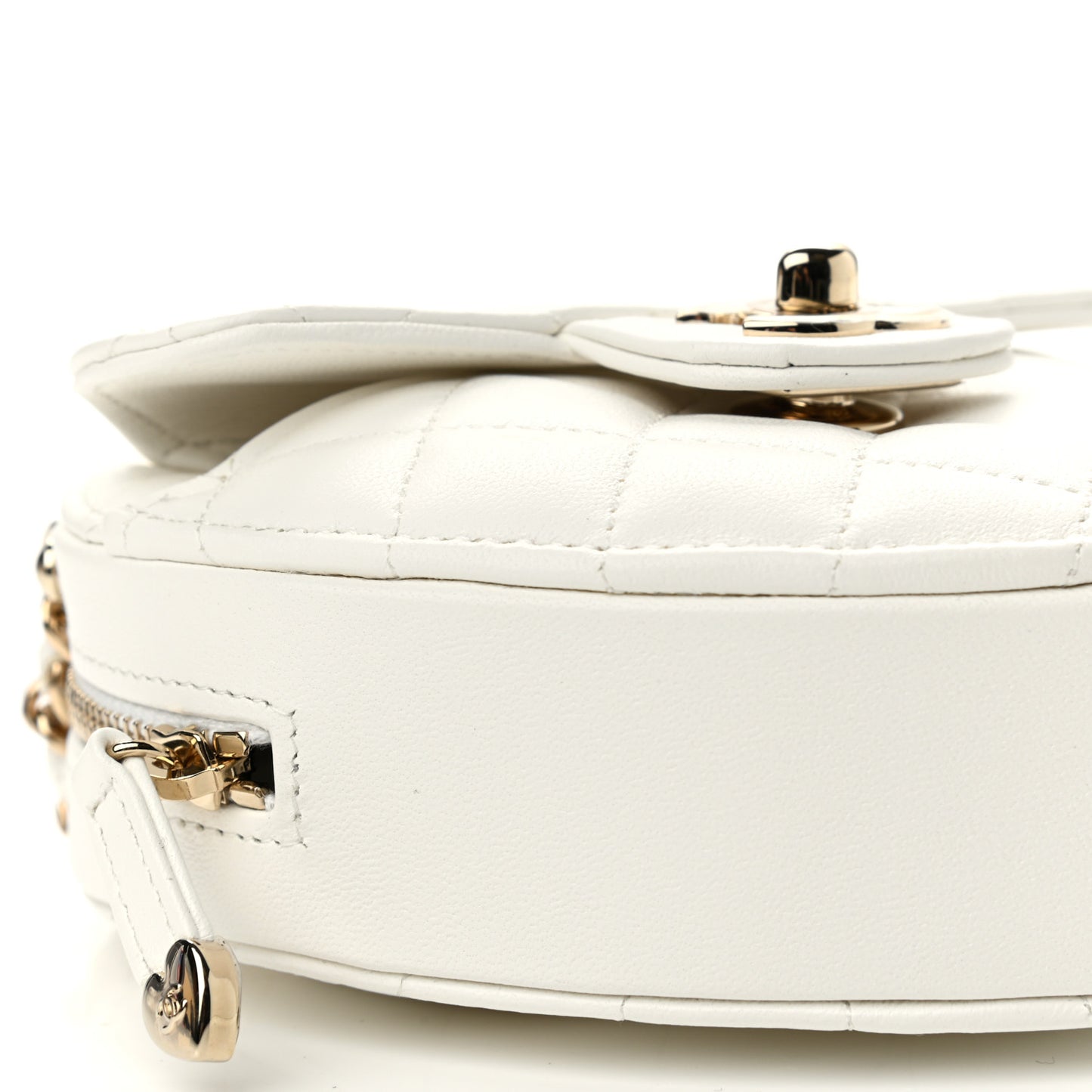 Lambskin Quilted CC In Love Heart Clutch With Chain White