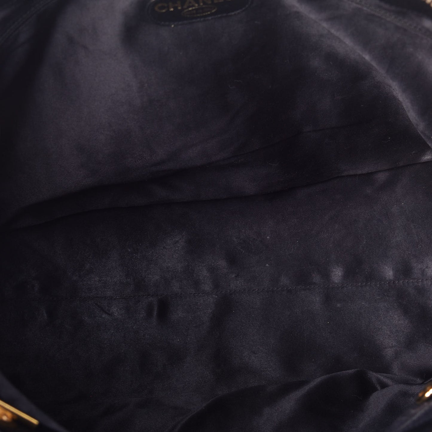 Caviar Large CC Shoulder Bag Black