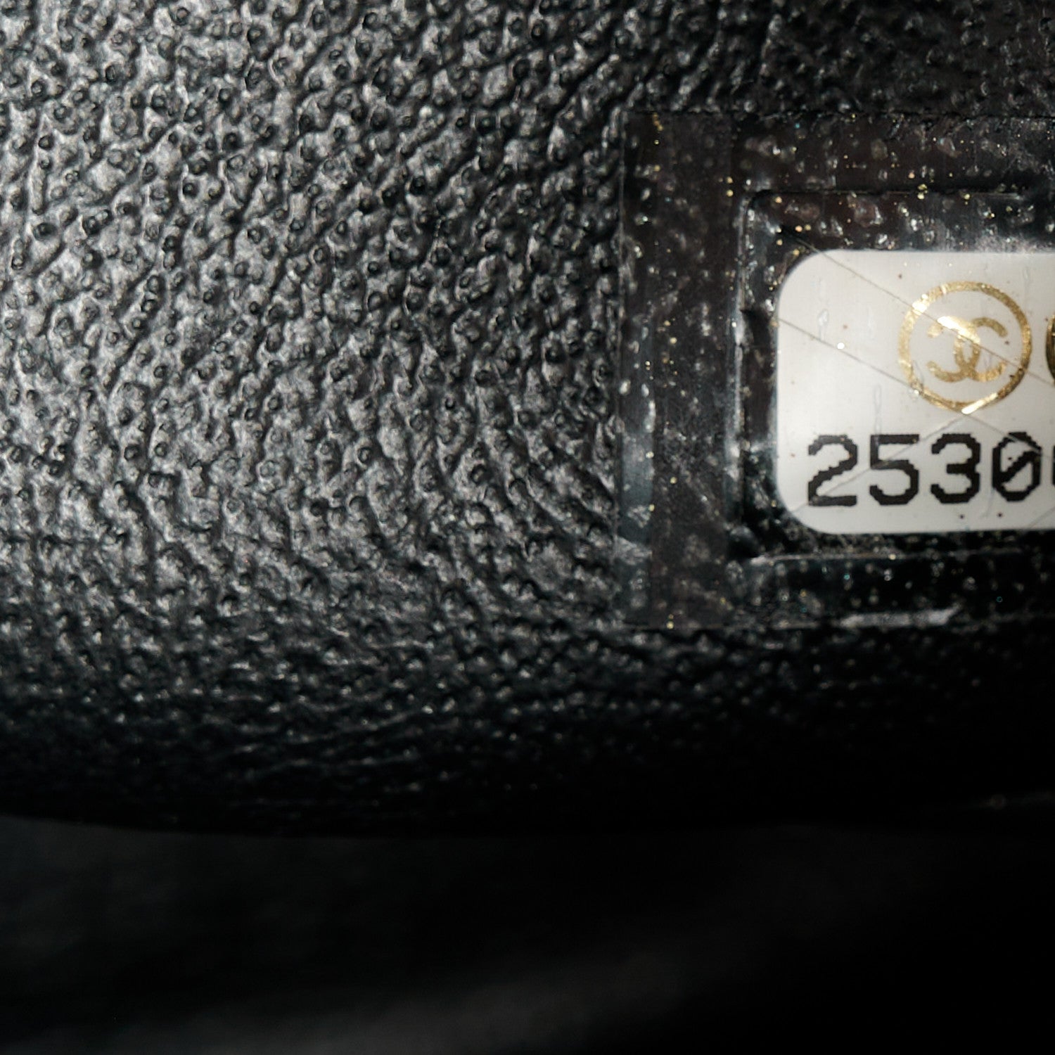 Chanel Aged Calfskin Chevron Quilted 2.55 Reissue 226 So Black 6 of 9