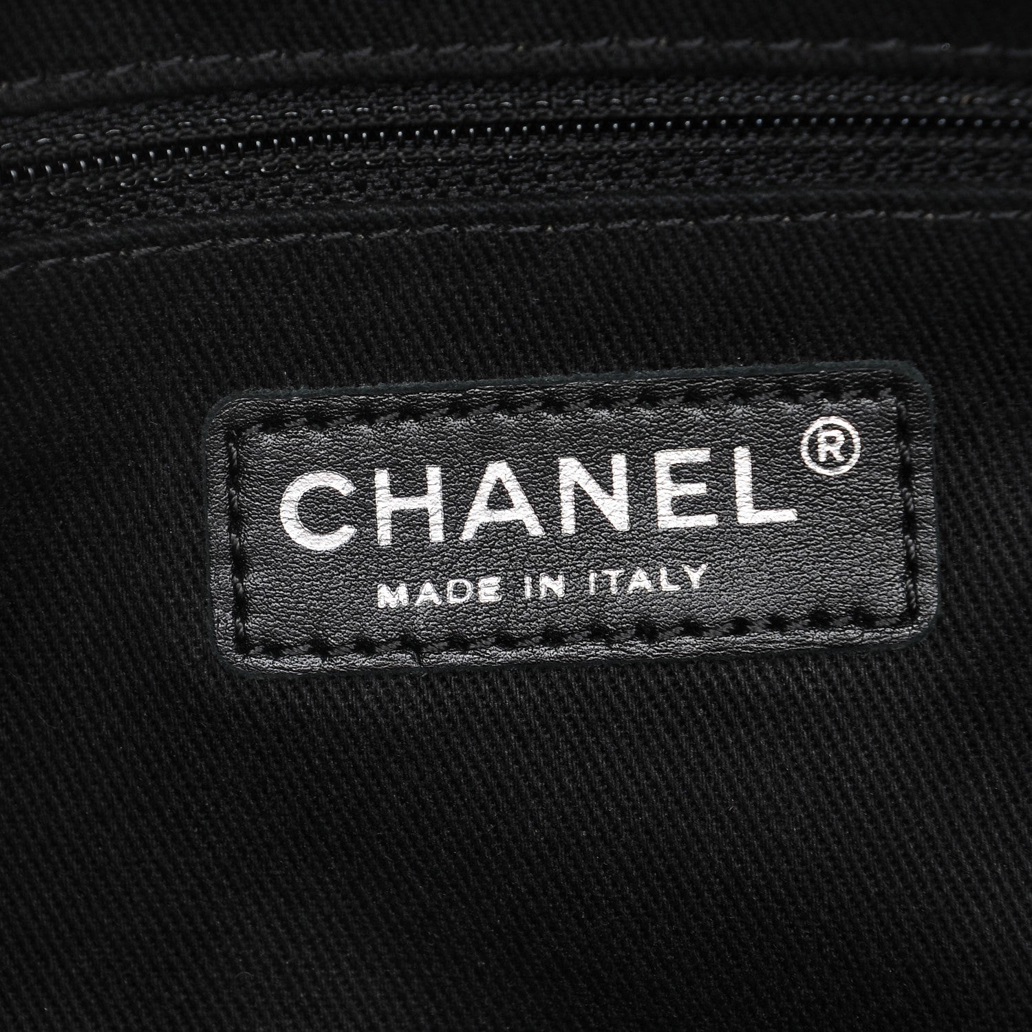 Chanel Iridescent Caviar Quilted Small Chic Flap Dark Green 6 of 8