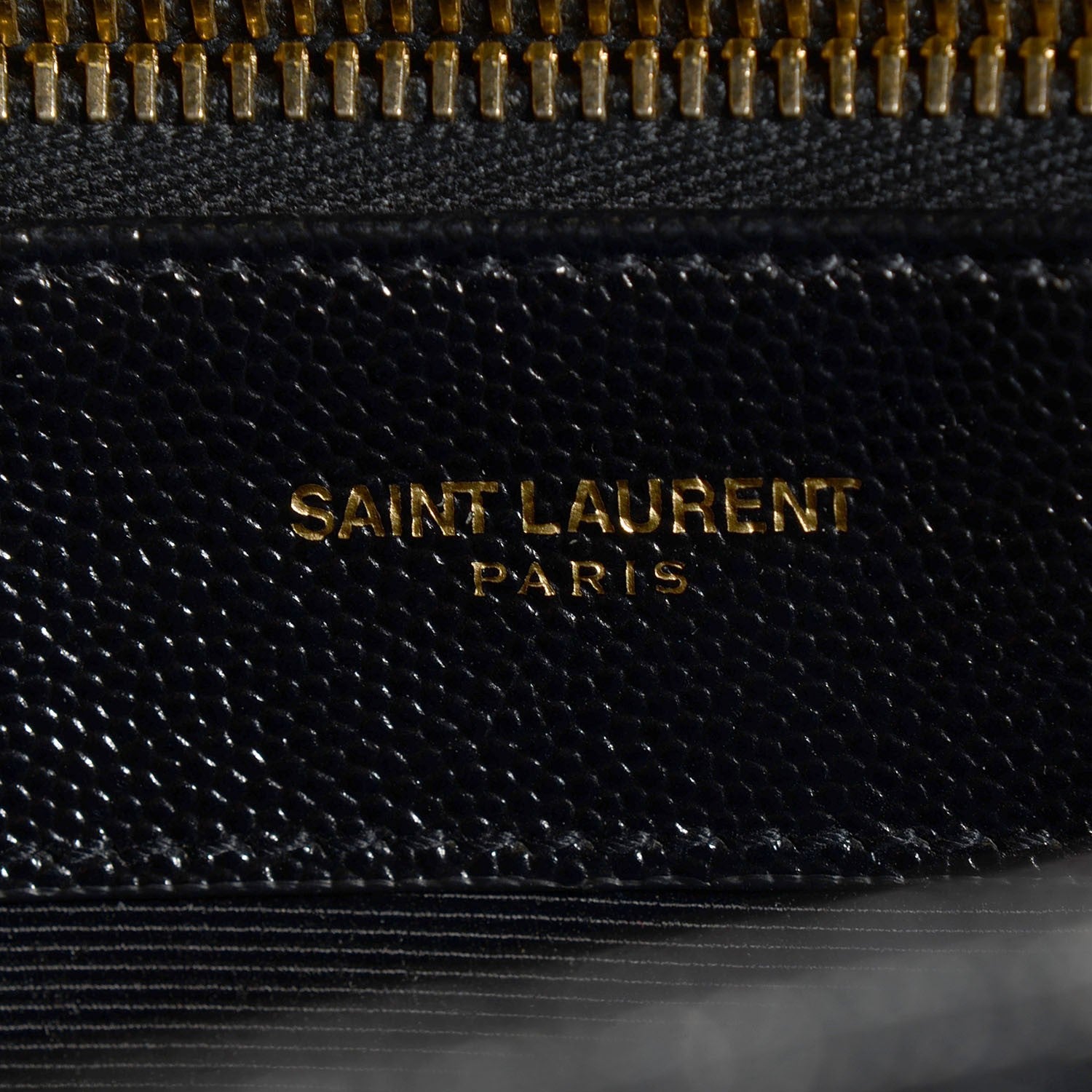 Saint Laurent Grain De Poudre Matelasse Chevron Monogram Shopping Bag Black 8 of 8