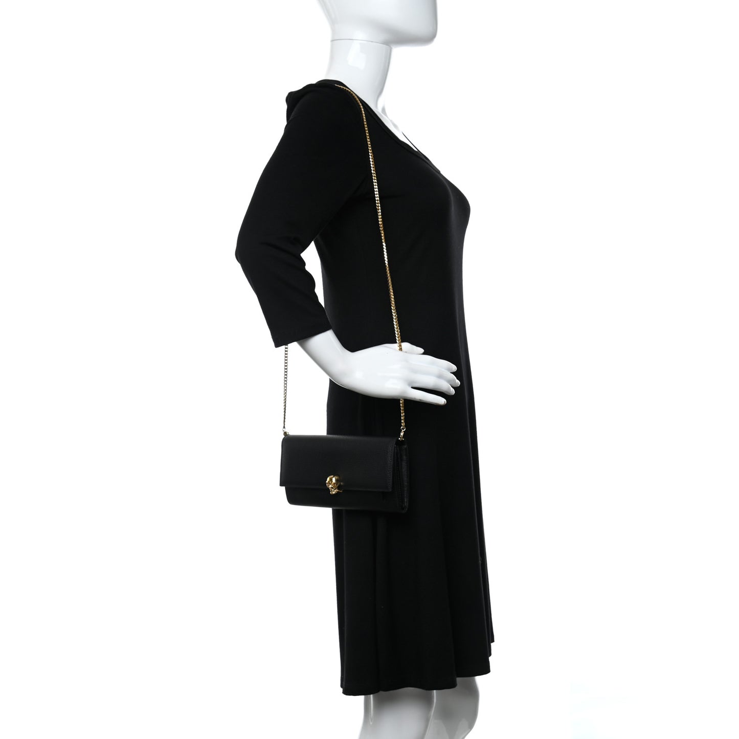 Pebbled Calfskin Skull Wallet on Chain Black