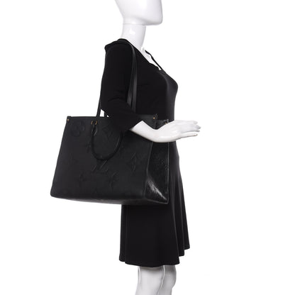 Louis Vuitton Empreinte Monogram Giant Onthego GM Black 2 of 19