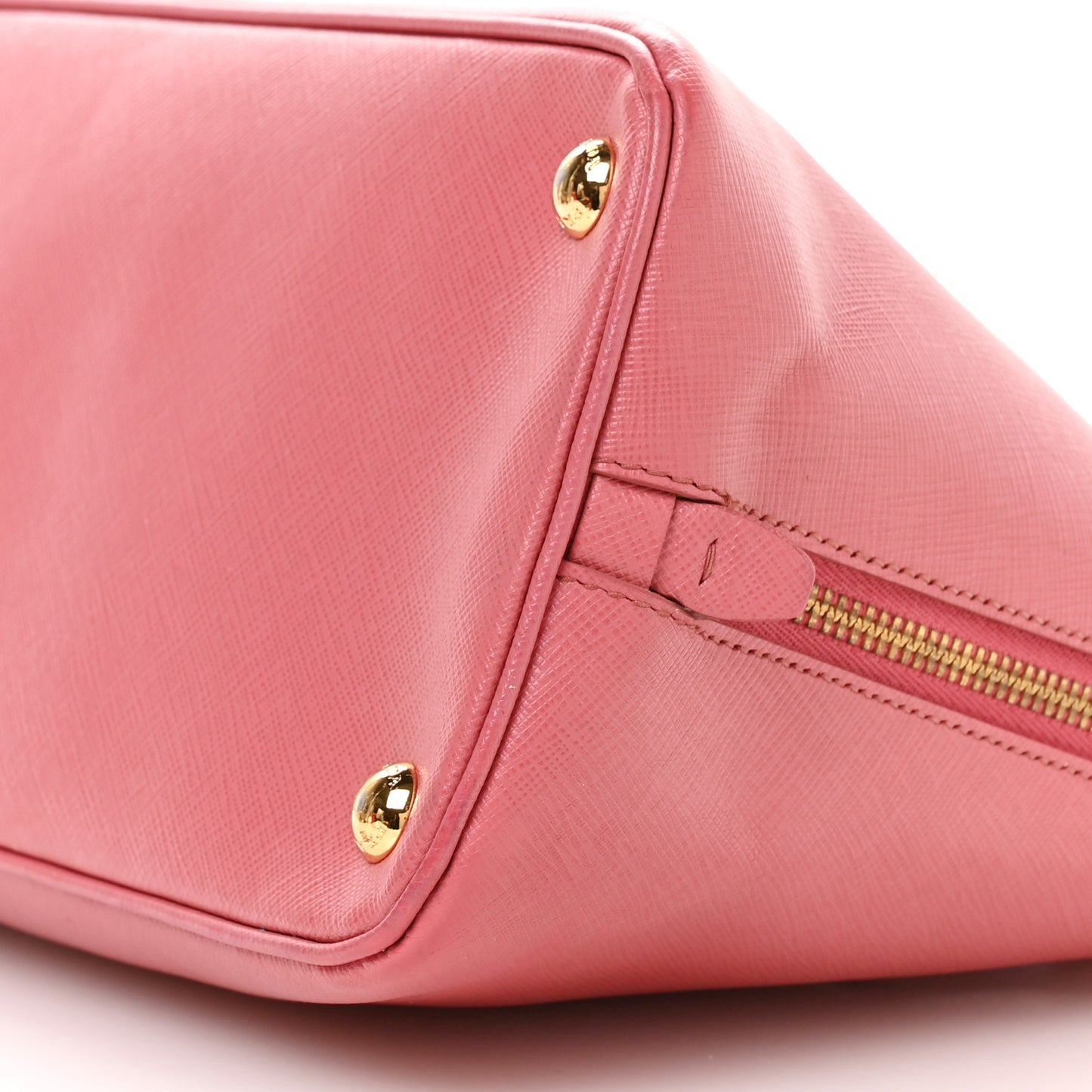 Saffiano Lux Medium Promenade Tote Peonia