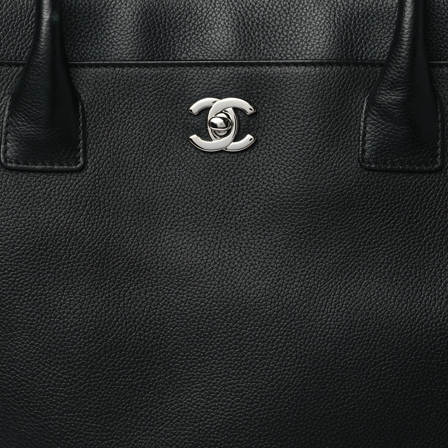Calfskin Tall Cerf Tote Black