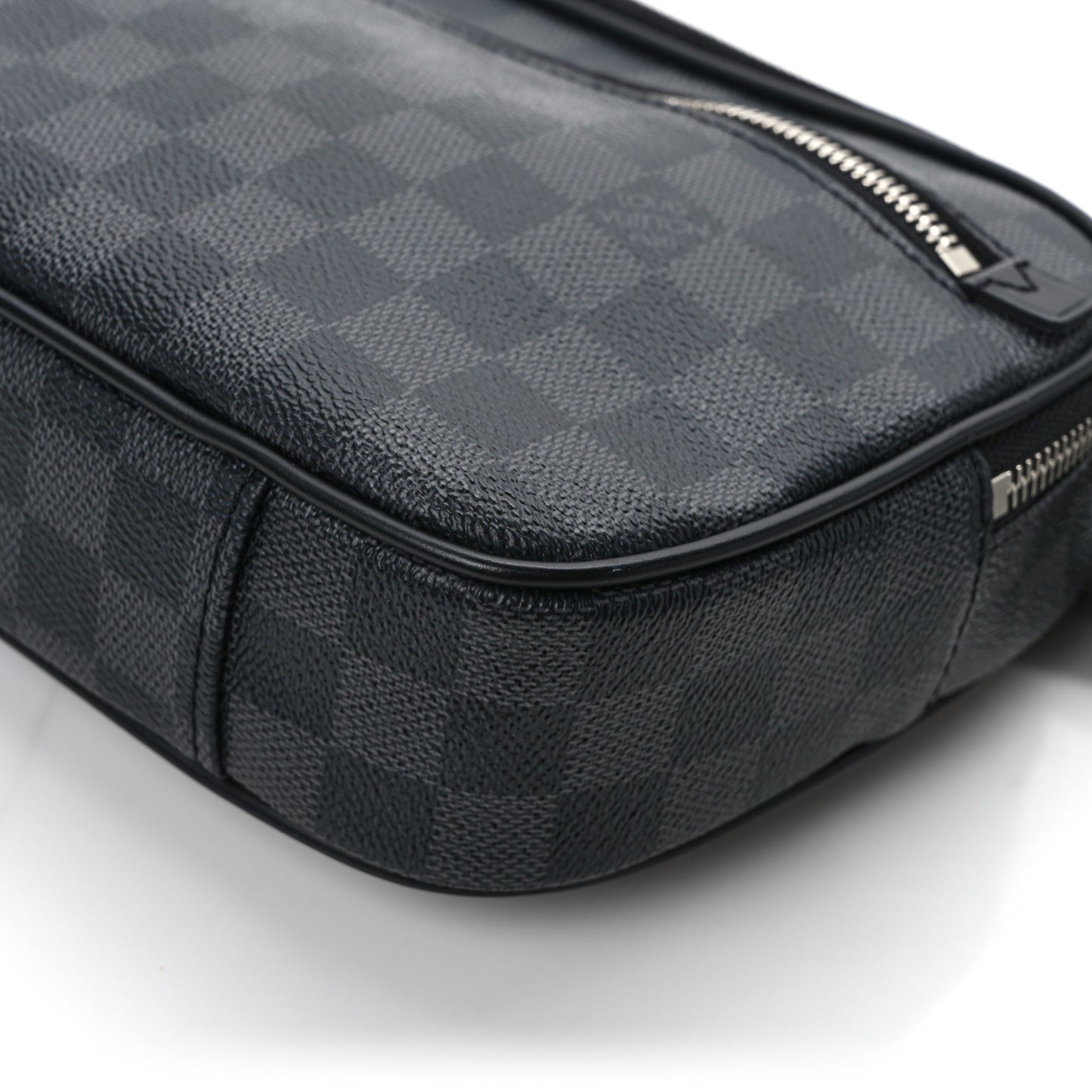 Damier Graphite Ambler