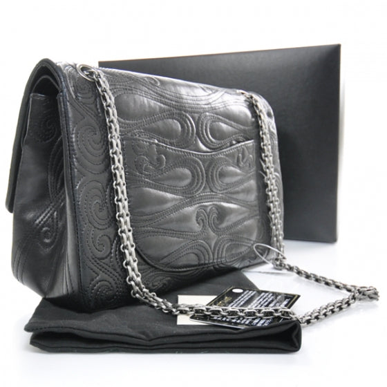 Chanel Lambskin 2.55 Reissue 226 Moscou Flap Black 2 of 11