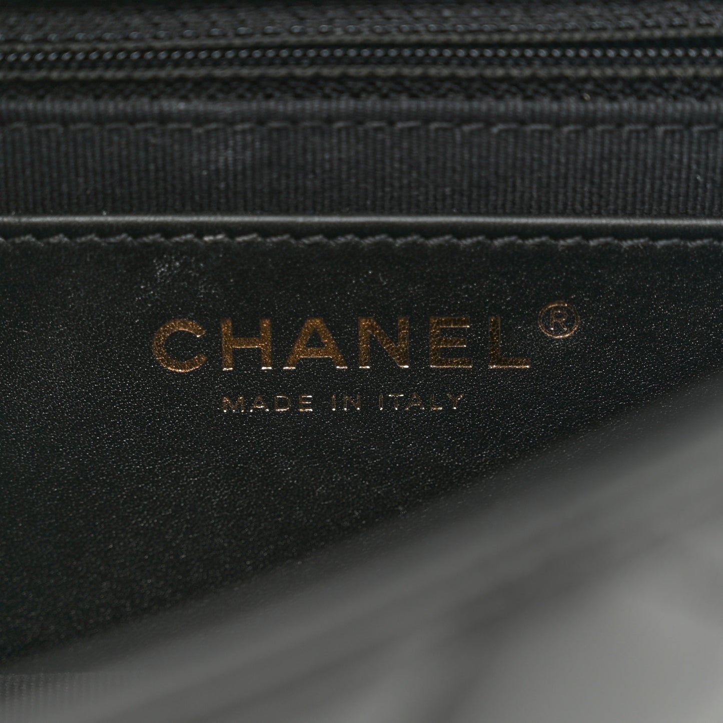 Lambskin Quilted Small Pillow Crush Flap Black