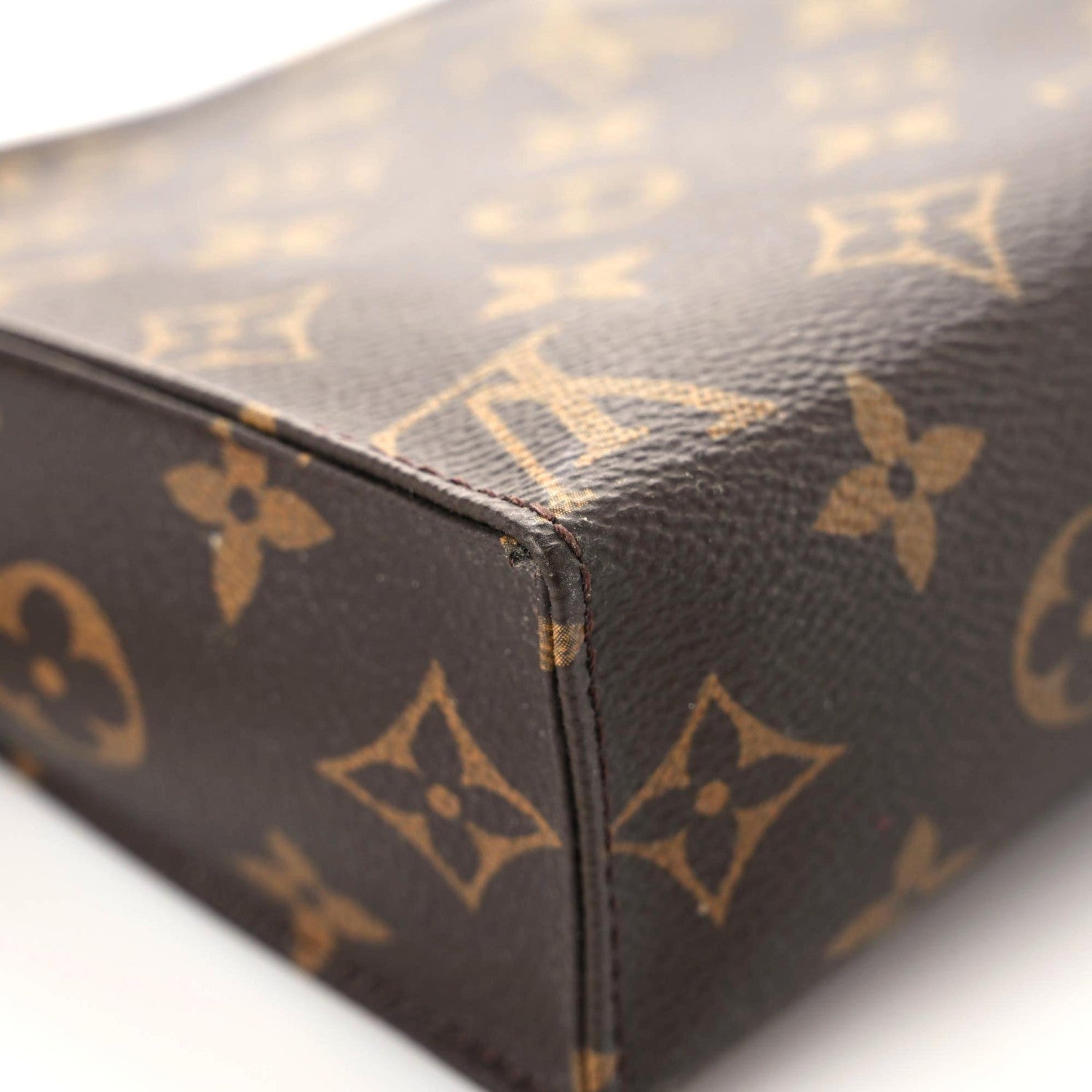 Louis Vuitton Monogram Toiletry Pouch 19 8 of 26
