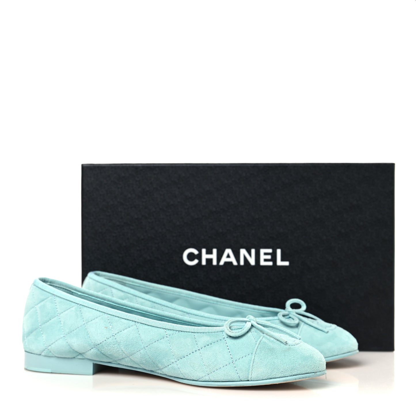 Suede Calfskin Quilted Cap Toe CC Ballerina Flats 38.5 Light Blue