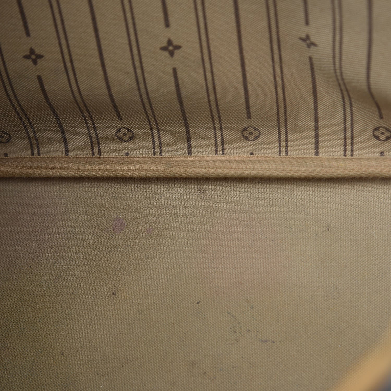 Louis Vuitton Monogram Neverfull PM 14 of 16