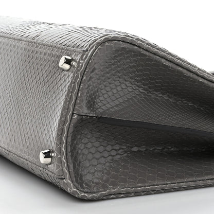 Gucci Elaphe Medium Zumi Top Handle Bag Dusty Grey 8 of 9