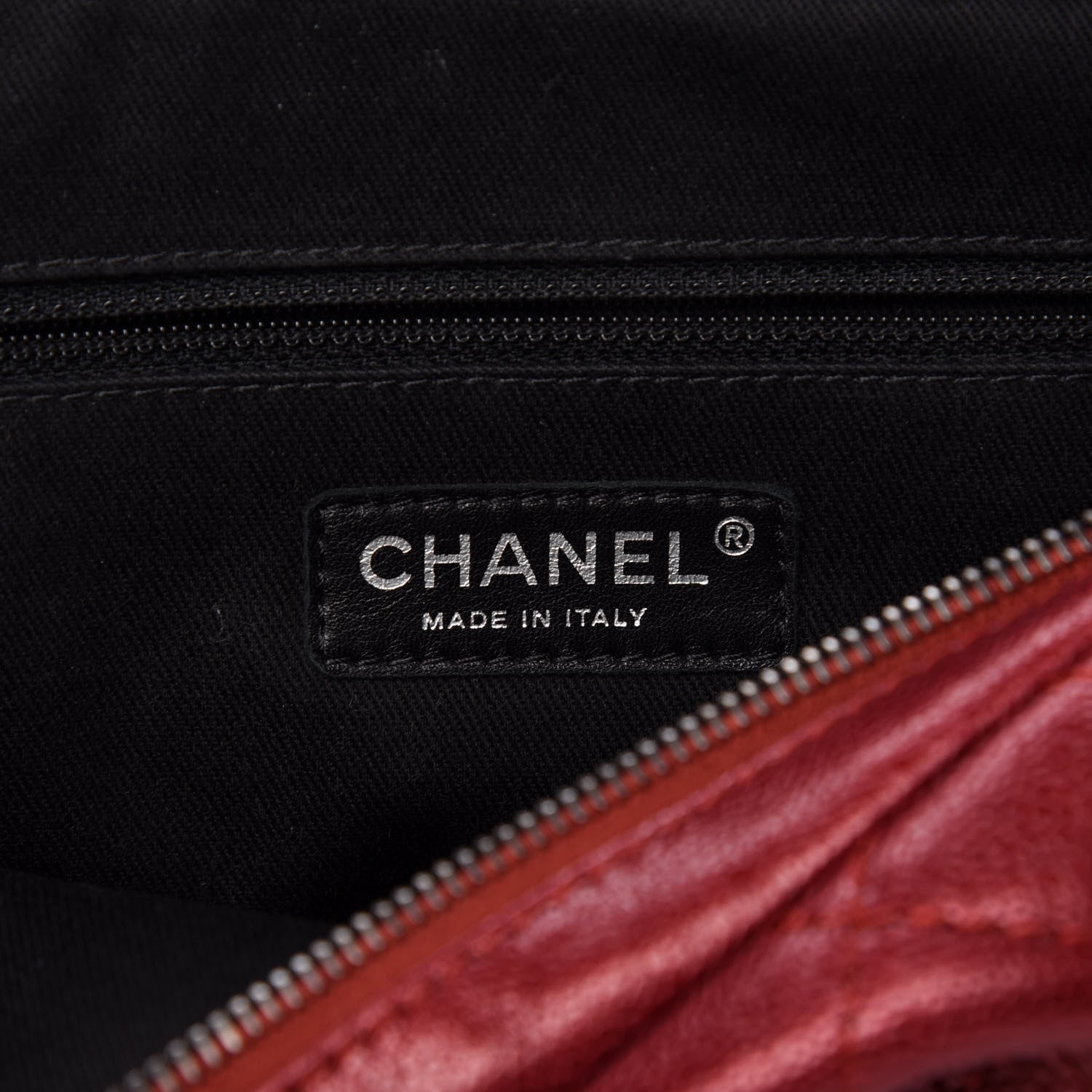 Chanel Iridescent Caviar Quilted Large Chic Flap Red 7 of 11