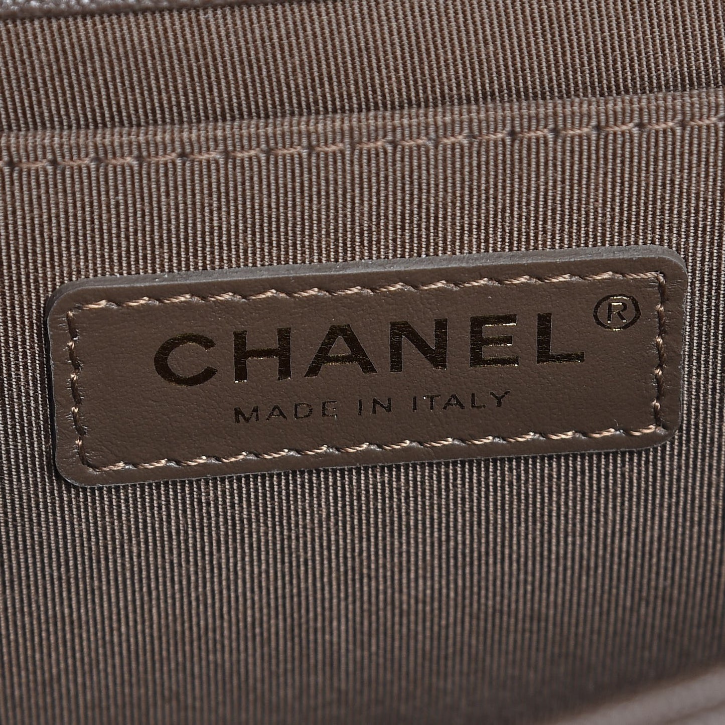 Caviar Quilted Medium Boy Flap Khaki