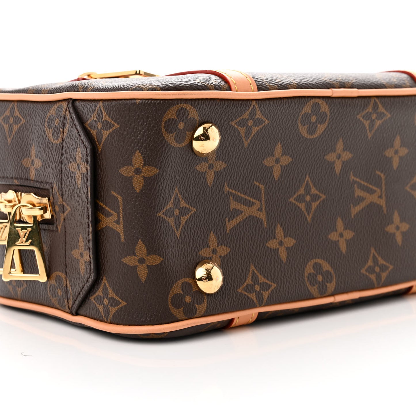 Monogram Cite