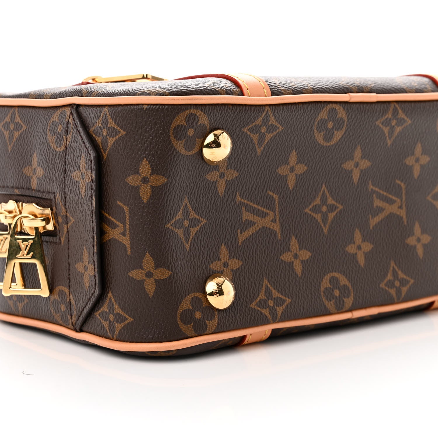 Louis Vuitton Monogram Cite 8 of 10