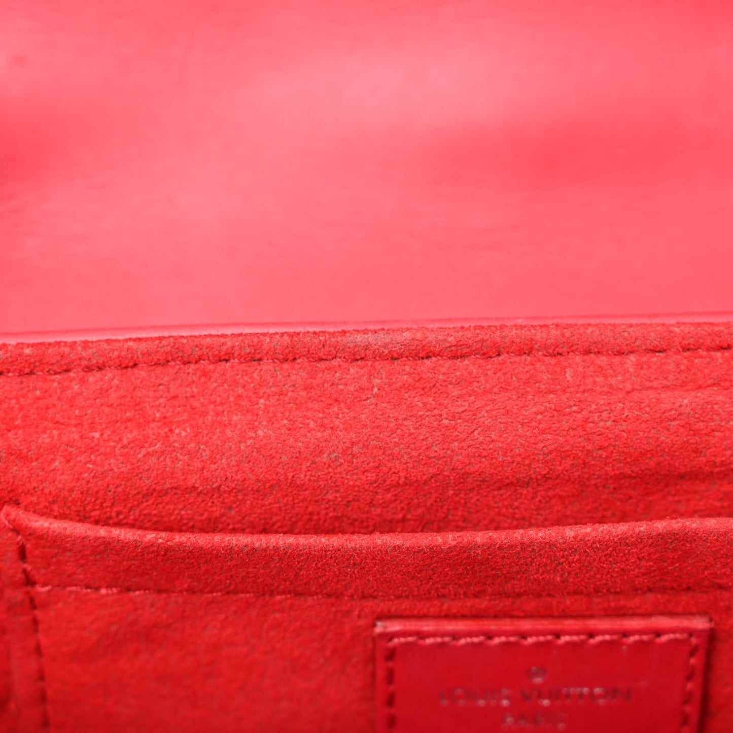 Calfskin Love Lock New Wave Chain PM Scarlet