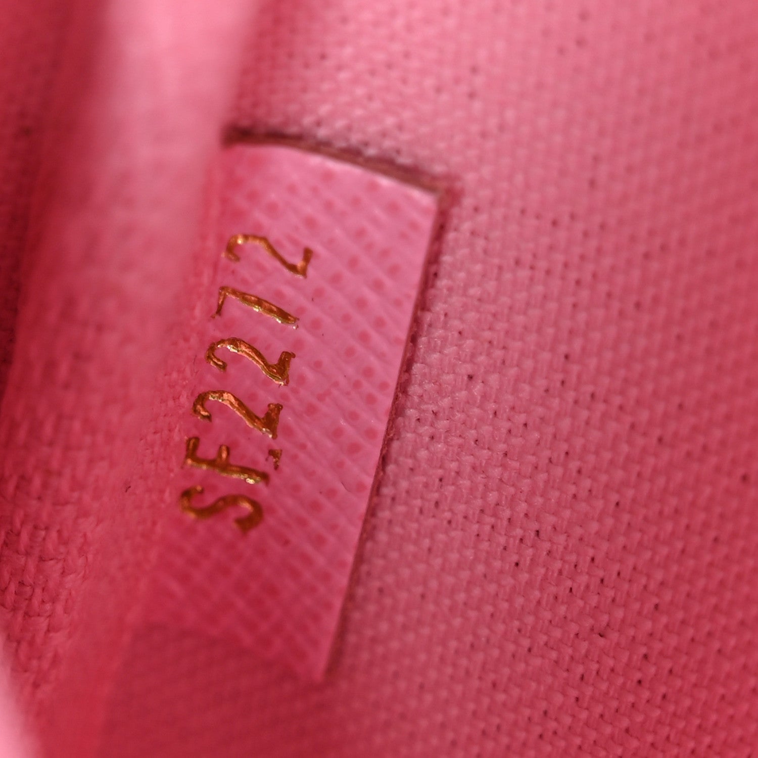 Louis Vuitton Monogram 2022 Christmas Animation Paris Mini Pochette Accessories Pink 5 of 8