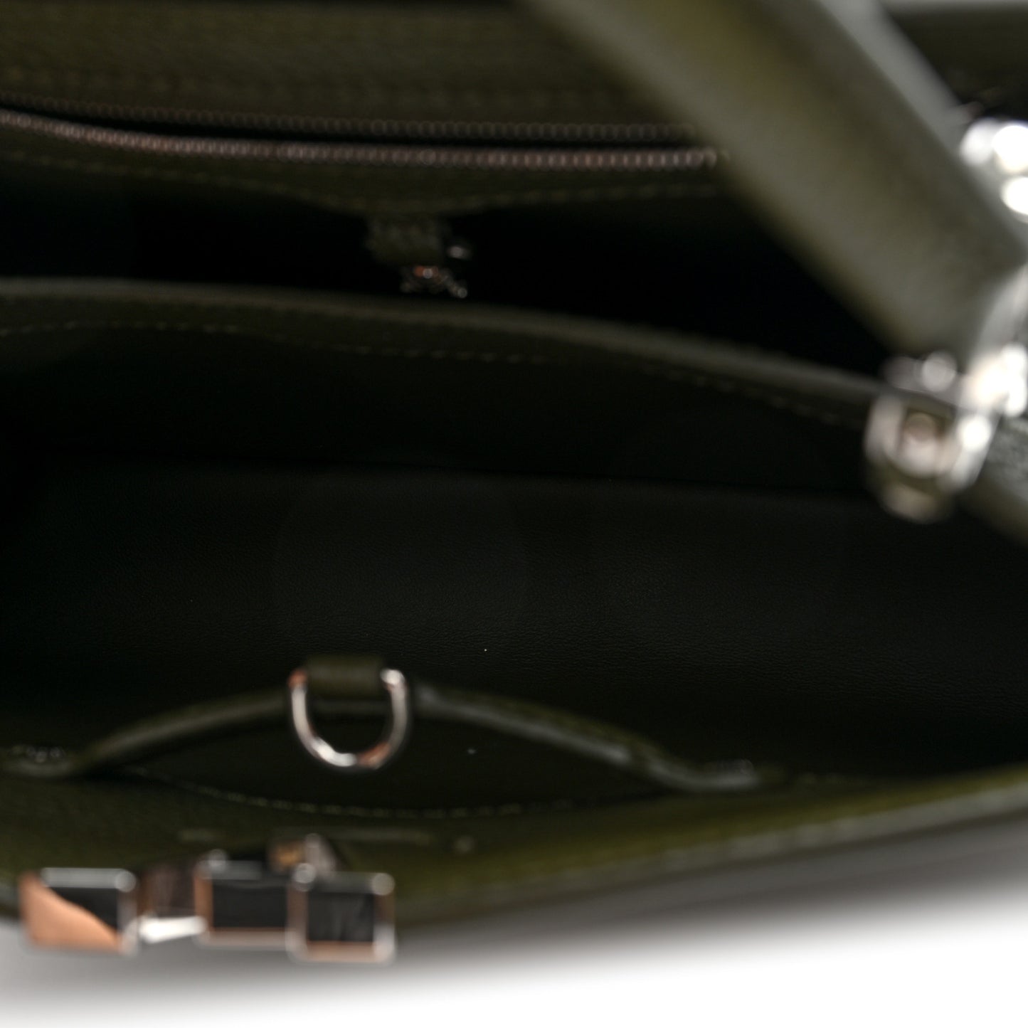 Taurillon Capucines BB Khaki