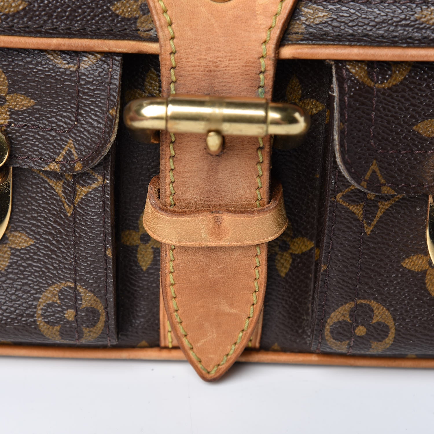 Louis Vuitton Monogram Hudson PM 15 of 27
