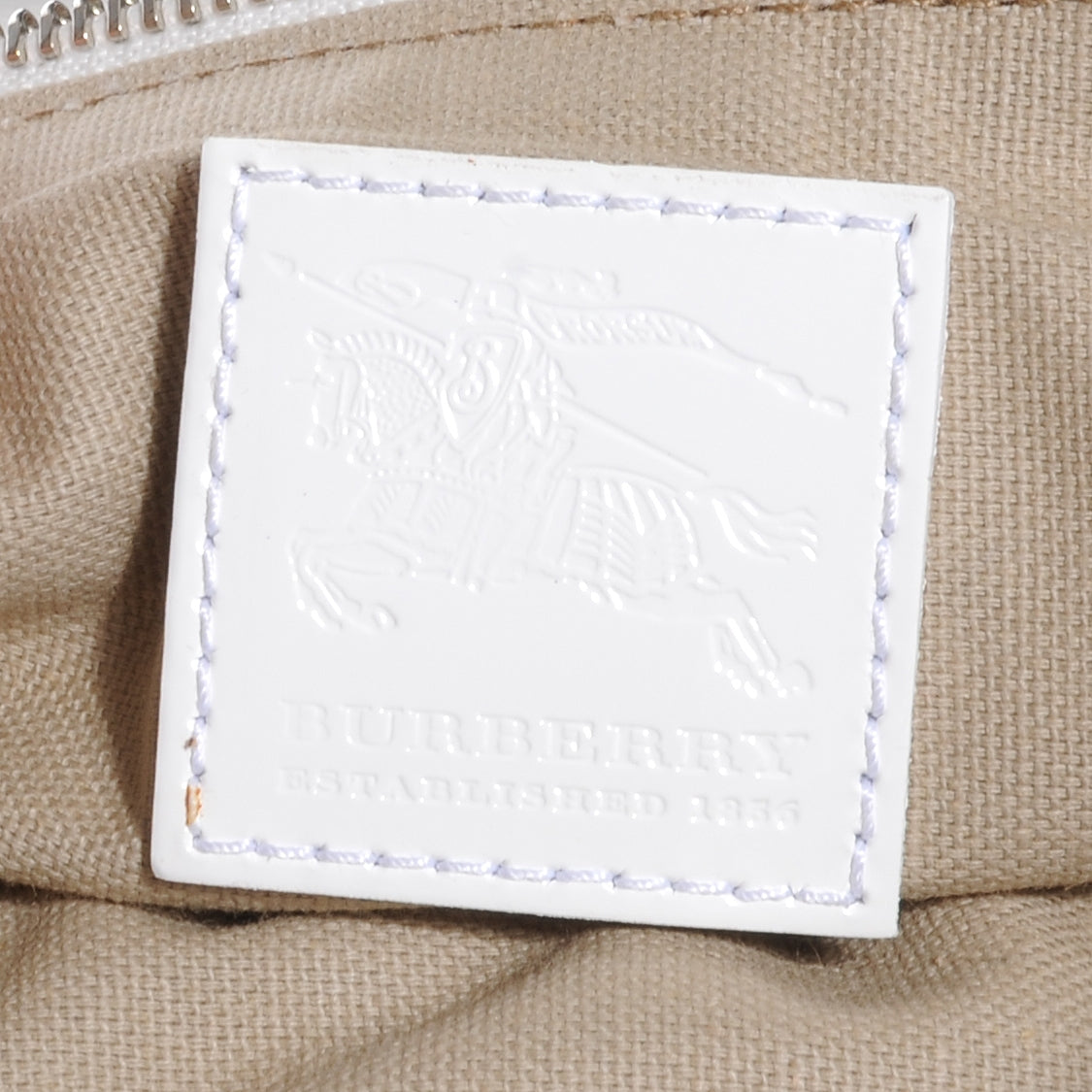 Burberry Nova Check Heart Shoulder Bag White 6 of 8