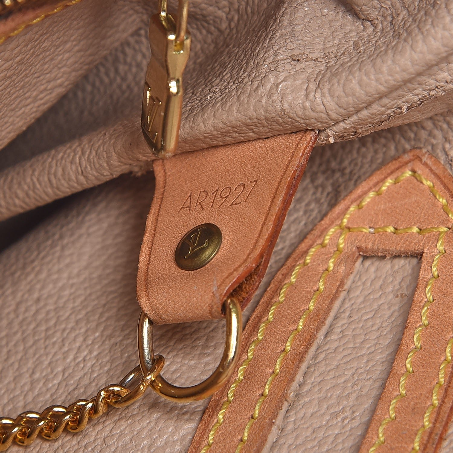 Louis Vuitton Monogram Petit Bucket 23 7 of 18