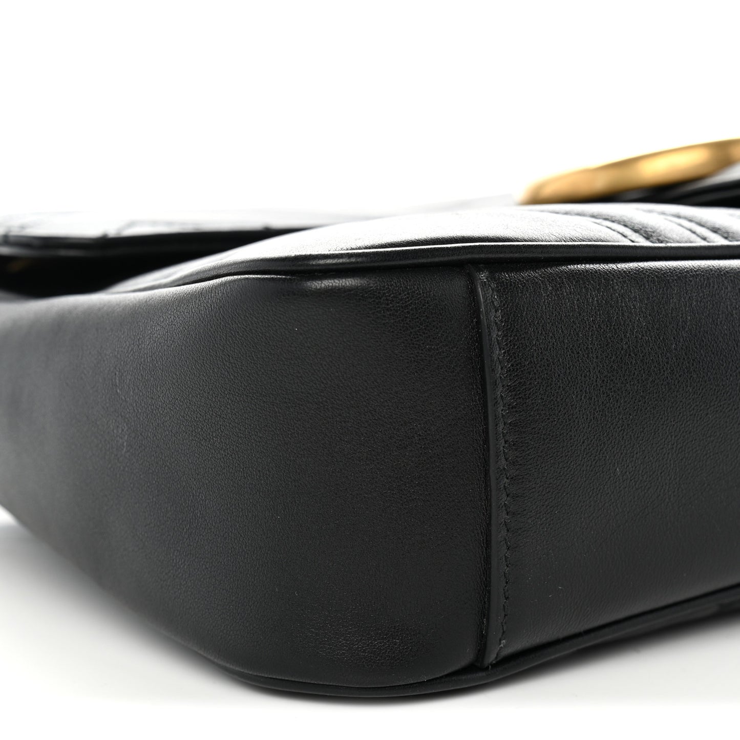 Calfskin Matelasse Medium GG Marmont Shoulder Bag Black
