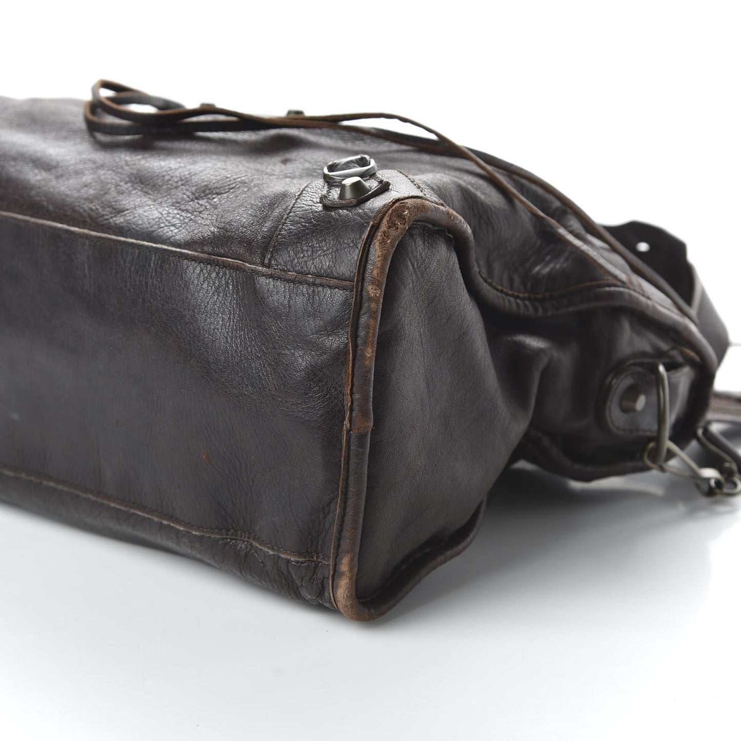 Chevre Classic Hardware City Chocolate