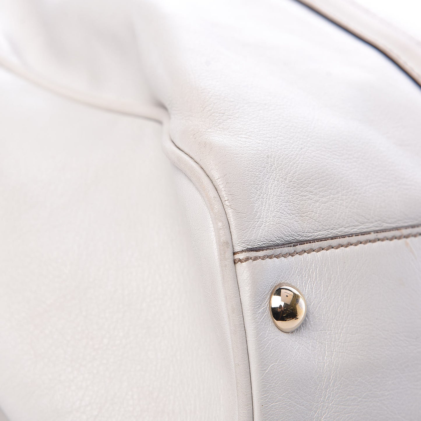 Calfskin Medium Britt Boston White