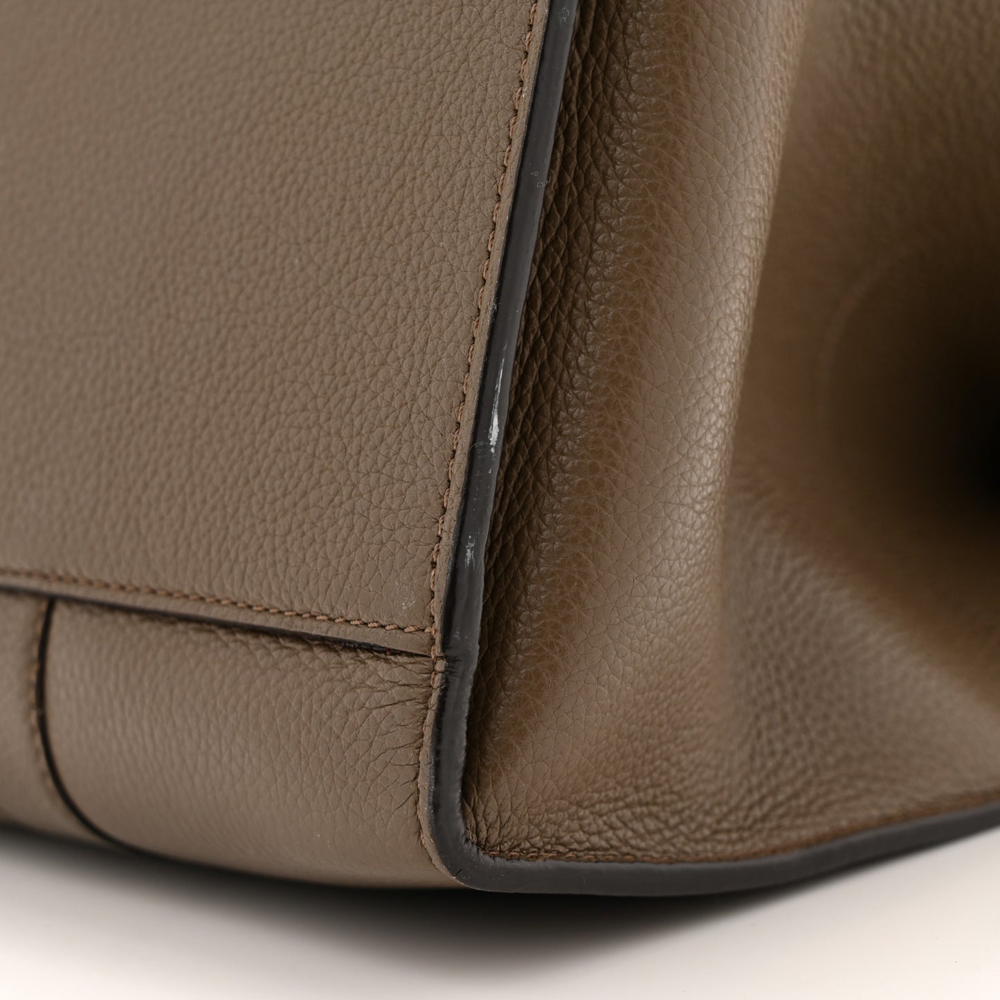 Soft Grain Calfskin Bayswater Taupe