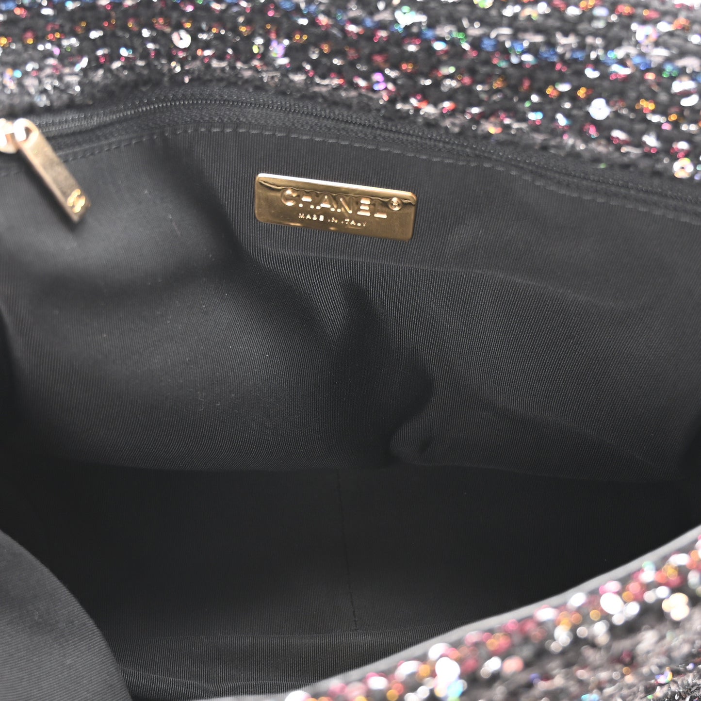 Tweed Sequin Quilted Maxi Chanel 19 Flap Black Multicolor