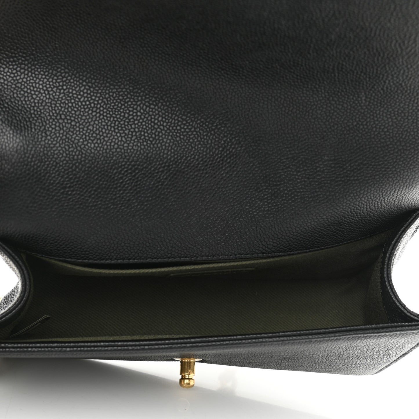 Caviar Quilted Medium Boy Flap Black