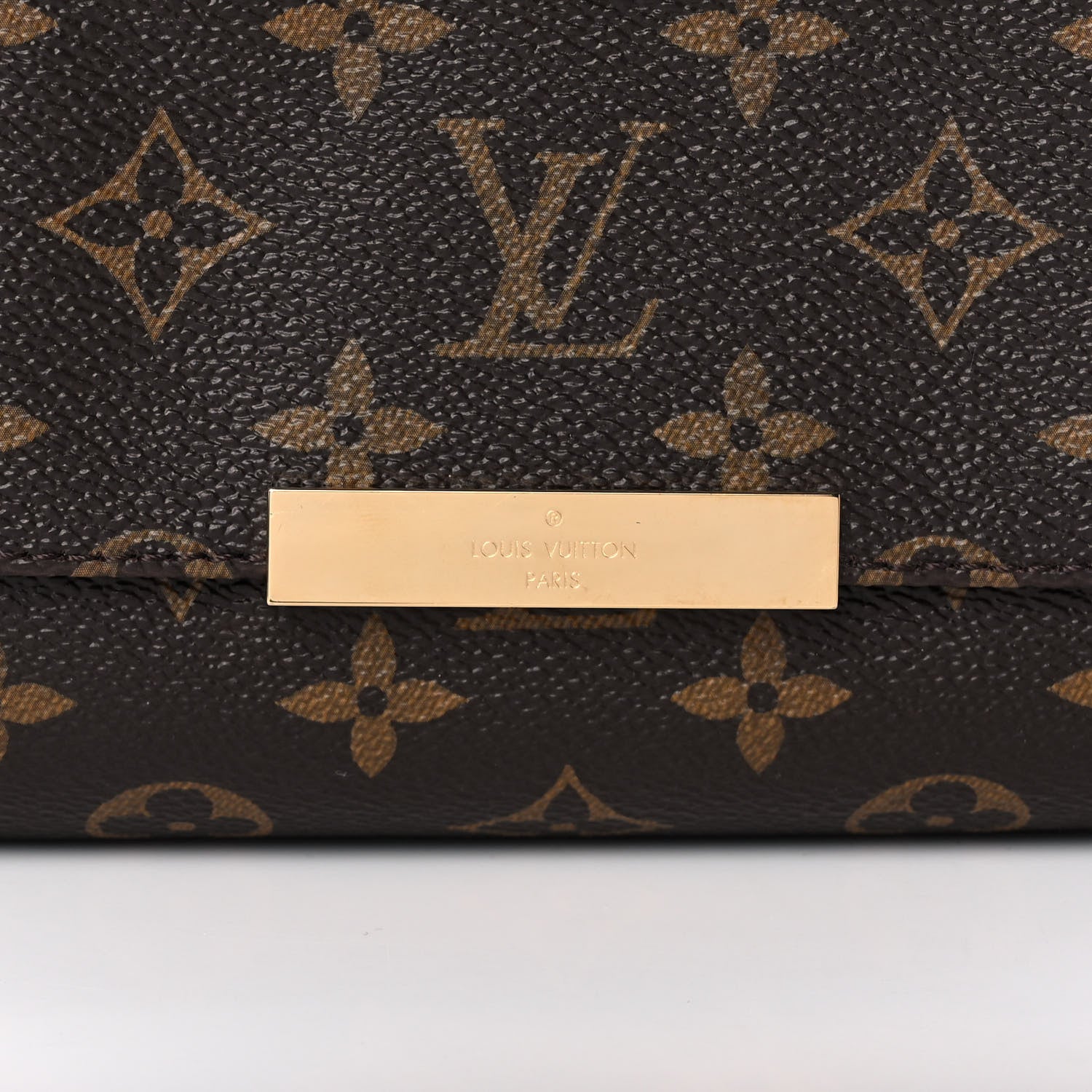 Louis Vuitton Monogram Favorite MM 7 of 12