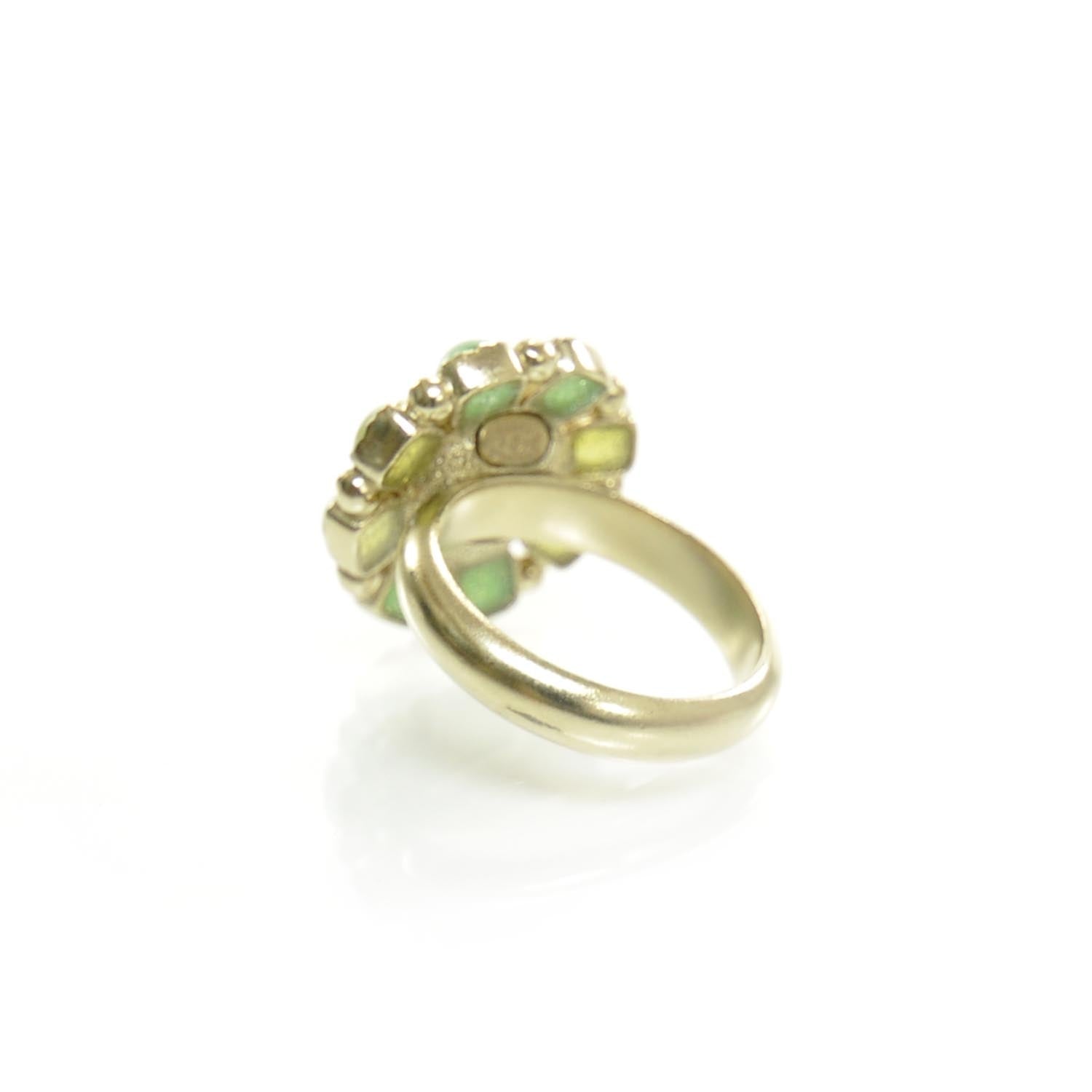 Chanel CC Cabochon Ring 6.5 Green and Gold 2 of 5